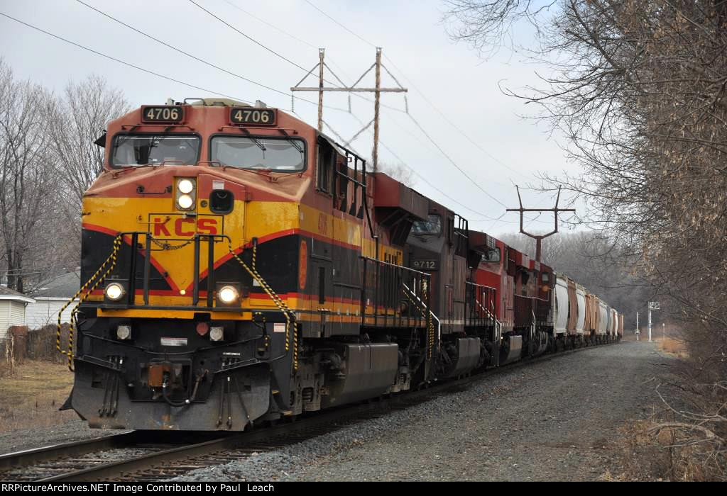 Westbound unit potash empties